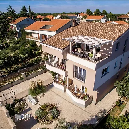 Vice * Biograd Na Moru