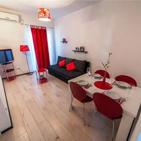 Apartment Vice *