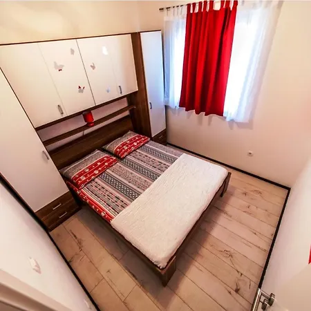 Vice Apartment *